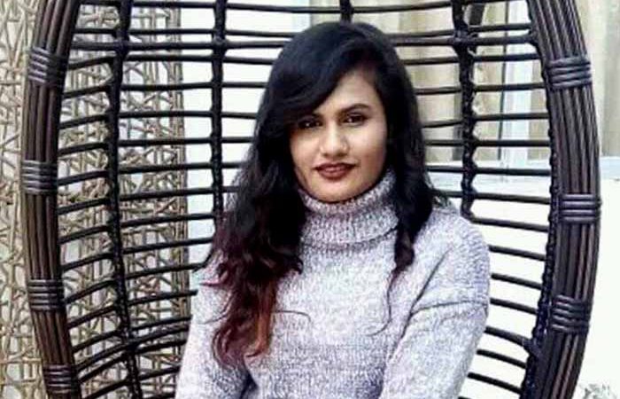 ठुलो घरभित्रको अध्यारो कोठा