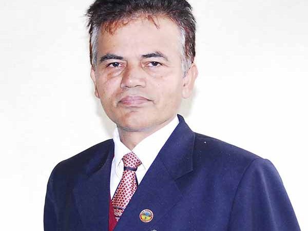 अमेरिकासँग अघाएका धरावासी