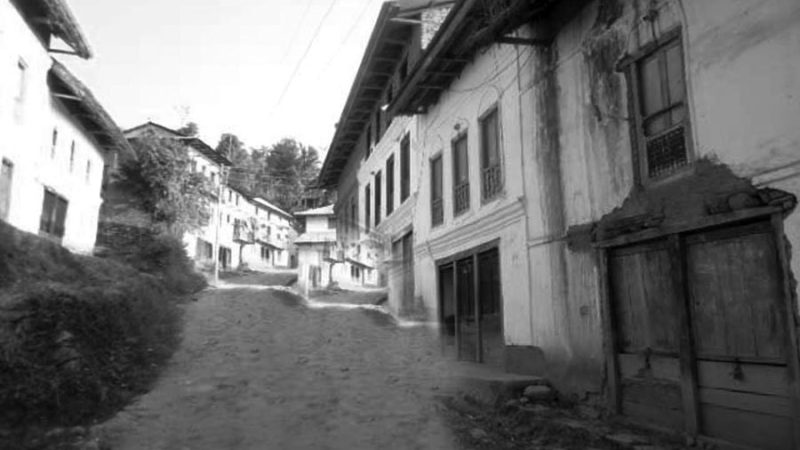 मेटिँदैछ टक्सार बजारको अस्तित्व