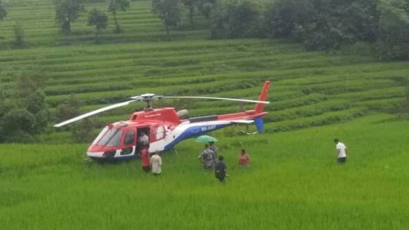 ७ वटा हेलिकप्टर काभ्रे र सिन्धुलीमा आकस्मिक अवतरण