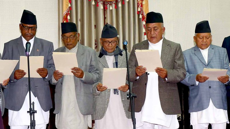 राष्ट्रपतिबाट नवनियुक्त प्रदेश प्रमुखलाई शपथ