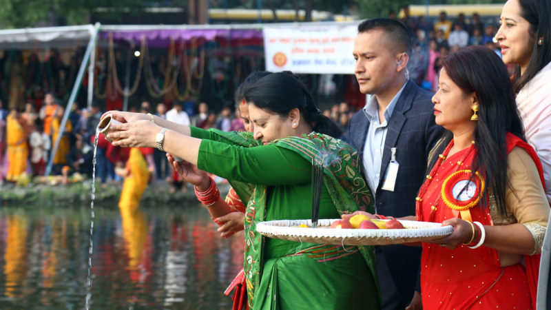 राष्ट्रपति छठ पूजाका लागि गुह्येश्वरीमा
