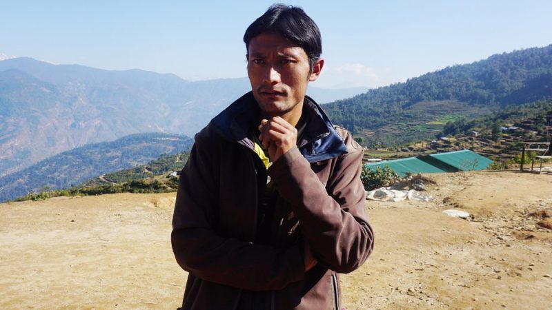 दुई श्रीमती विदेश, श्रीमान् घर कुरुवा…