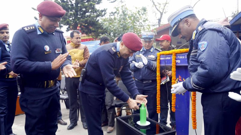 तीनमहिने ट्राफिक उज्यालो अभियान : एक लाखलाई सचेतना