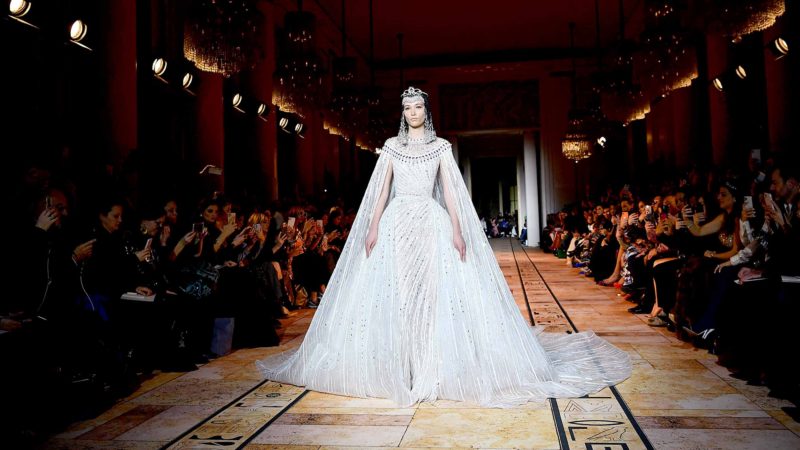 TOPSHOT - A model presents a creation by Zuhair Murad during the Women's Spring-Summer 2020 Haute Couture collection fashion show in Paris, on January 22, 2020. (Photo by Christophe ARCHAMBAULT / AFP)