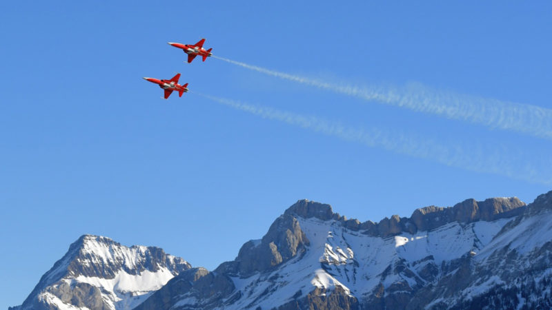  Swiss Air Force aerobatic team "Patrouille Suisse" stages a performace to mark the ongoing 3rd Winter Youth Olympic Games, at Les Diablerets Alpine centre, Switzerland on Jan. 11, 2020. Xinhua/RSS