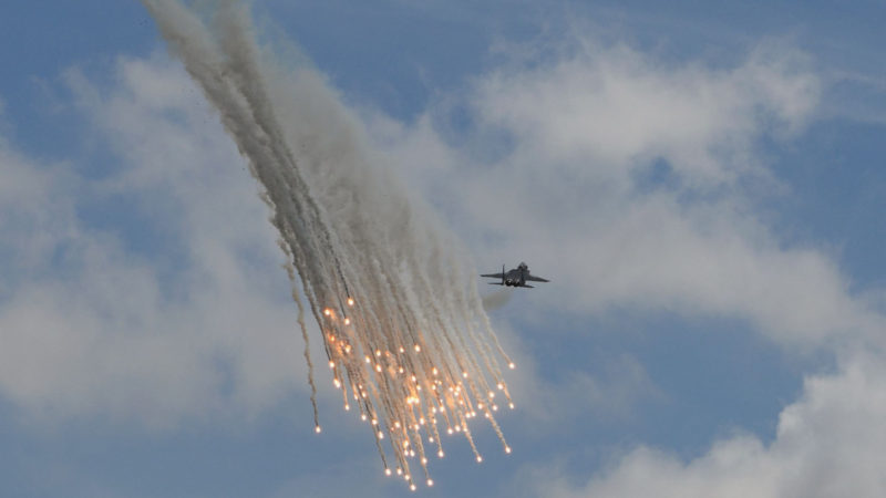 A Singapore Air Force F-15SG fighter jet participates in an aerial display at the Singapore Airshow in Singapore on February 13, 2020. Photo/RSS