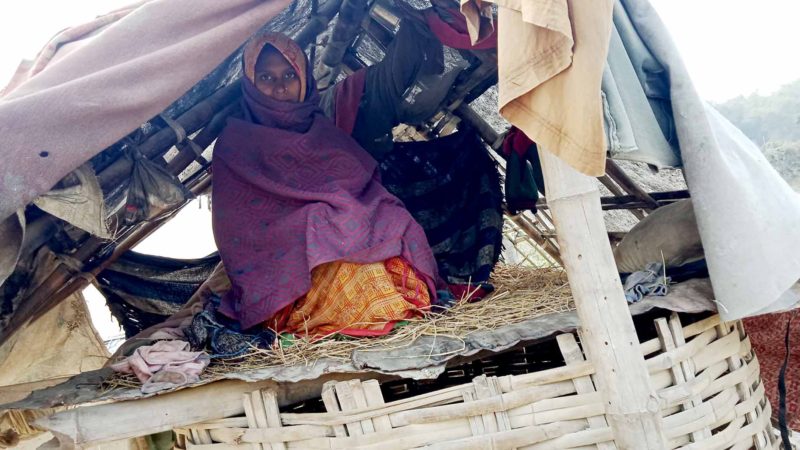 सुँगुरको खोरसँगै सुत्न बाध्यछन् रुन्तीहरु