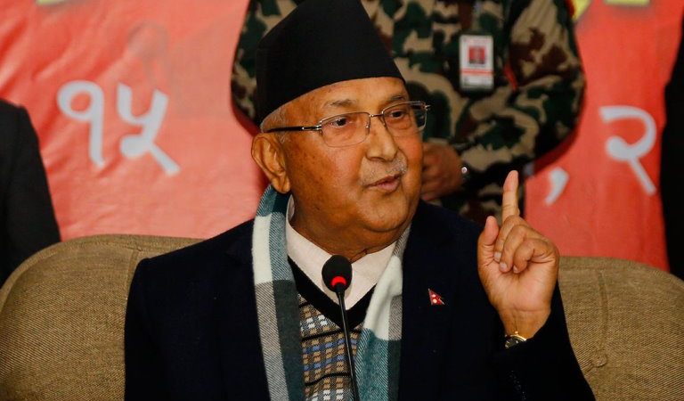 एक्लिँदै गएका ओली प्रतिपक्षको शरणमा