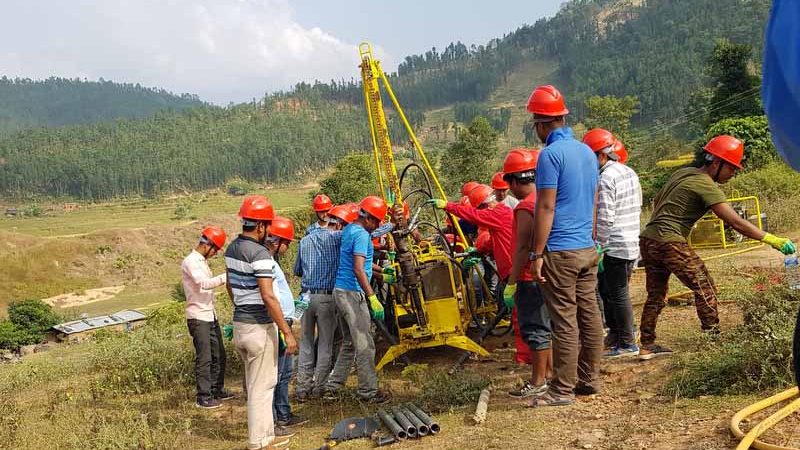 पेट्रोलियम पदार्थ अन्वेषण : पहिलो चरणको काम सम्पन्न