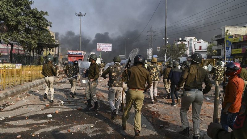 नयाँदिल्ली हिंसामा मृतकको संख्या ३२ पुग्यो, छिटपुट हिंसा जारी