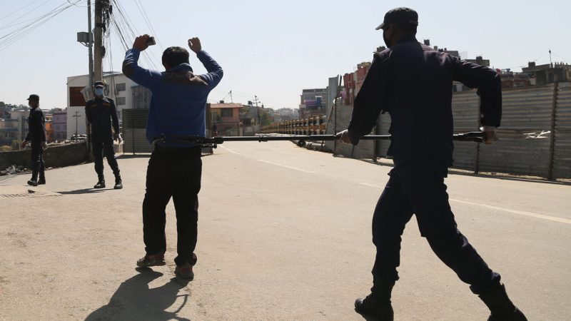 छैटौं दिनको लकडाउनमा यस्तो देखियो ( फोटो फिचर )