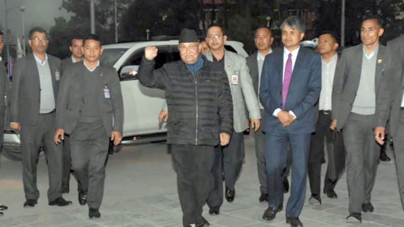पुनः मिर्गौला प्रत्यारोपणका लागि प्रधानमन्त्री ओली अस्पताल भर्ना