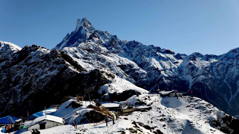 मर्दी हाई क्याम्पबाट देखिएको माछापुच्छ्रे हिमाल पोखरा, ५ चैत    मर्दी  बेस क्याम्पबाट  मौसम खुलेको दिन देखिएको माछापुच्छ्रे हिमाल। समुन्द्र सतहदेखि तीन हजार ५५० मिटर रहेको मर्दी हाई क्याम्पबाट माछापुच्छ्रे हिमाल सजिलै देख्न पाइन्छ। तस्वीर : राधिका कँडेल(रासस)