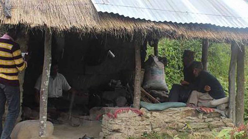 सहयोद्धाहरु सत्तामा, जिउँदा शहीद पानी चुहिने झुपडीमा