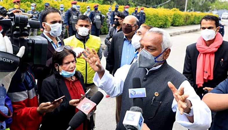 नयाँ दल दर्ताका लागि जनता समाजवादी पार्टी पुग्यो निर्वाचन आयोग