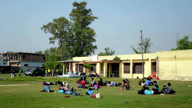 लकडाउन आवज्ञा गर्ने ३५२ भारतीय वीरगञ्जमा पक्राउ