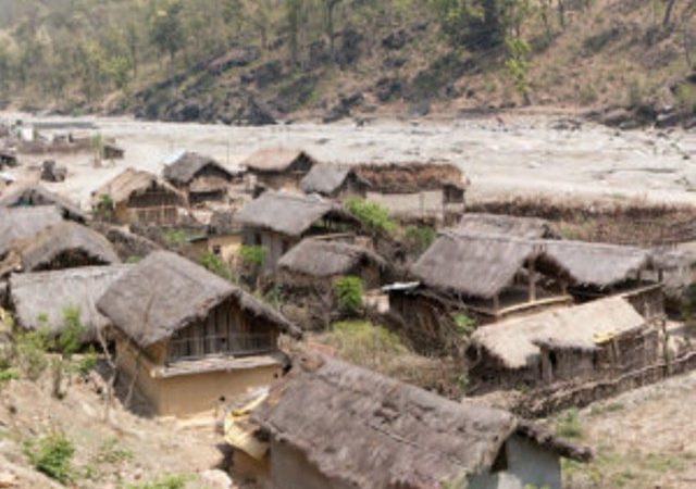 राहत पनि पाइएन र काम गर्न पनि पाइएन : वादी समुदाय