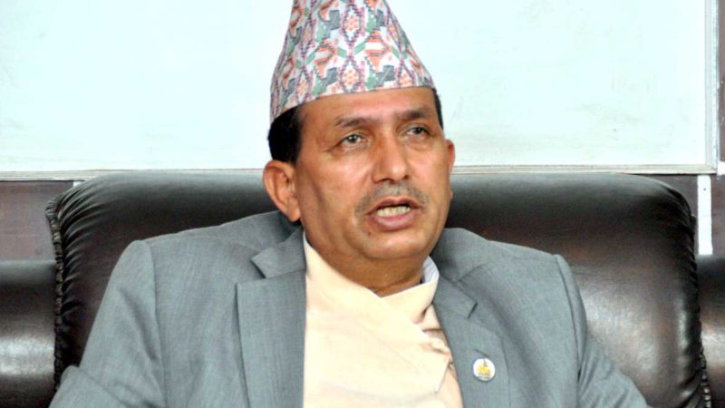 कोरोनाको आशंकामा स्वास्थ्यमन्त्री होम क्वारेन्टाइनमा