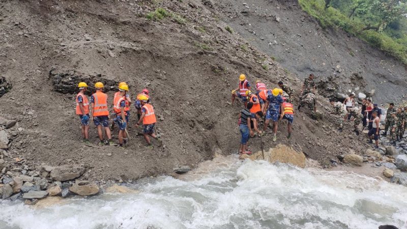 बाढी, पहिरो र चट्याङको कहरः तीन महिनामा १८१ जनाले ज्यान गुमाए