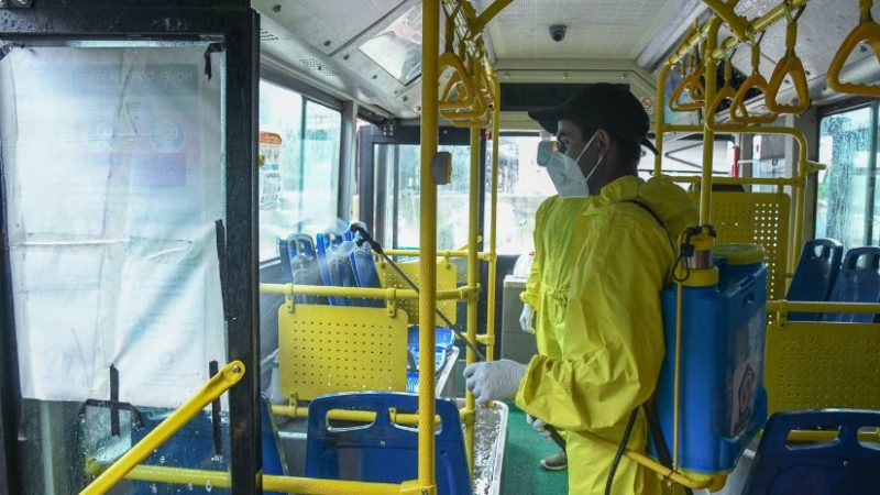 सार्वजनिक सवारी त चले, यात्रु भएनन्