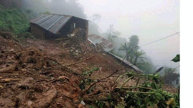 लमजुङमा पहिराले १८ घर पुरिए