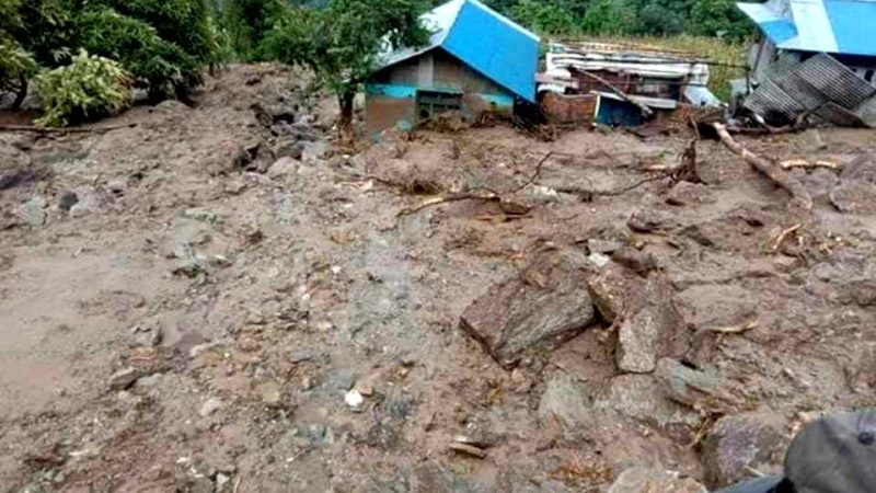 धनकुटामा पहिराले घर पुरिँदा छ जनाको मृत्यु
