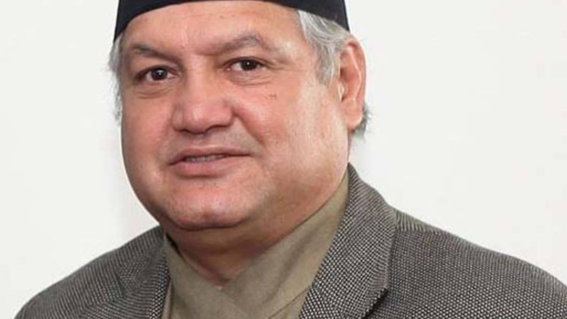 सुनिल थापासहित ३० नेताले राप्रपा छाडे