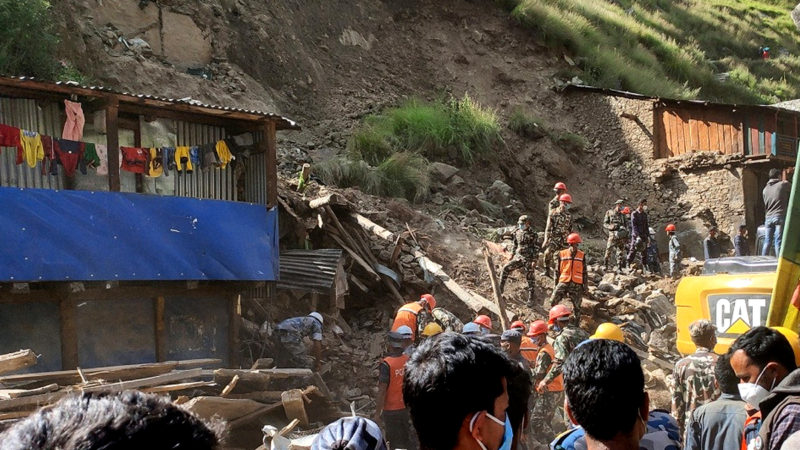 कालिकोट नाग्म पहिरो : एकै परिवारका ४ सहित १० जनाको मृत्यु