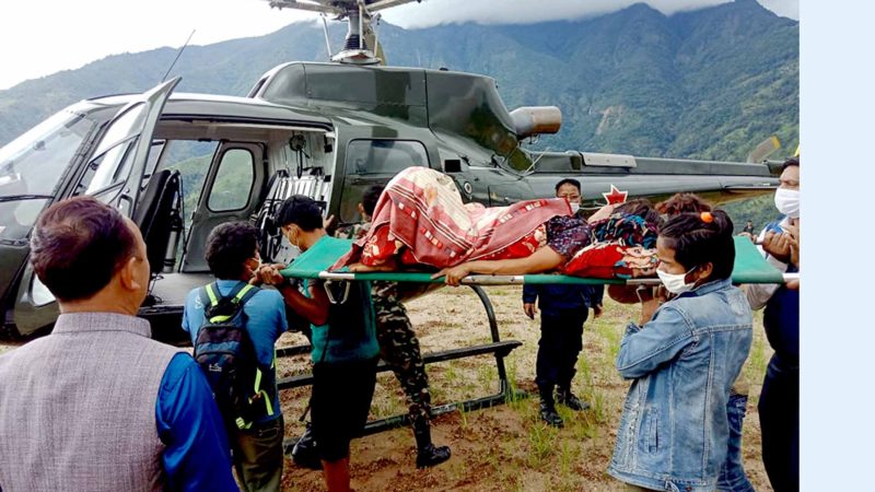 गर्भवतीलाई हेलिकप्टरद्वारा उद्धार