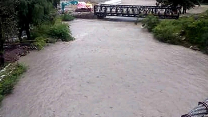 सोलुखुम्बुमा रहेको चोकर्मा पोखरी फुटेको आशङ्का