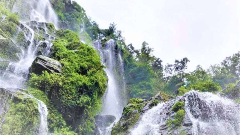 तीनधारा झरनाका कारण फेरिँदै काफलडाँडाको मुहार