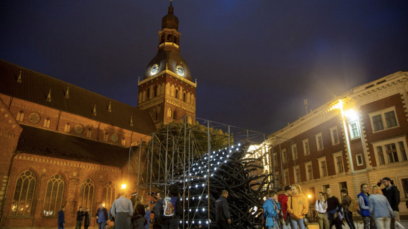 (200906) -- RIGA, Sept. 6, 2020 (Xinhua) -- An architectural installation by NRJA is displayed during the White Night in Riga, Latvia, Sept. 5, 2020. White Night, a modern urban culture forum aiming at changing the public perception of environment and cultural life, was held here. (Photo by Edijs Palens/Xinhua)