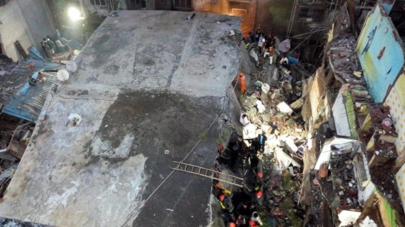महाराष्ट्रमा भवन भत्किँदा दश जनाको मृत्यु, उद्धारको काम जारी