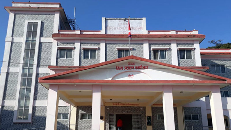 सेवाग्राहीको थेगिनसक्नु भीड
