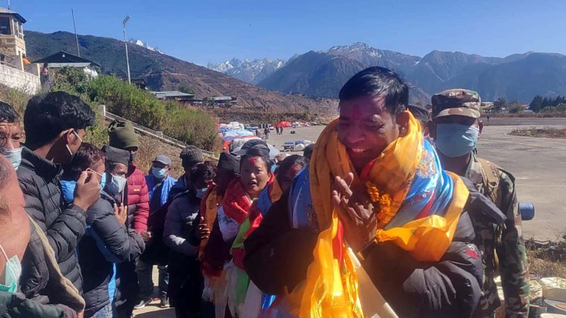 सिमा निरिक्षणकालागि हुम्ला पुगेका मुख्यमन्त्री शाही घोडाबाट लडेर घाइते, उपचारका लागि हेलिकोप्टरमा सुर्खेत लगियो