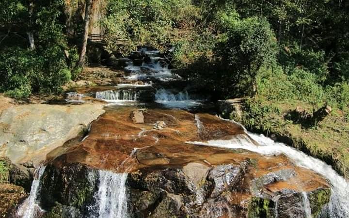 मुवा झरना पर्यटकका लागि आकर्षक गन्तव्य