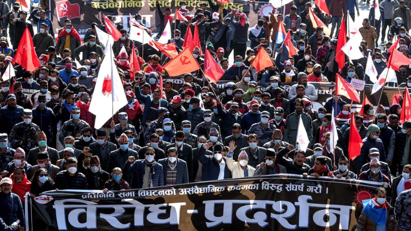 प्रचण्ड-माधव समूहको संसद विघटन विरुद्ध शक्ति प्रदर्शन(हेरौं तस्विरहरु)