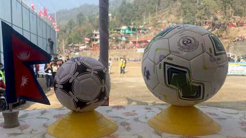 बाँदर लड्ने भीरमा बन्यो आकर्षक खेलमैदान