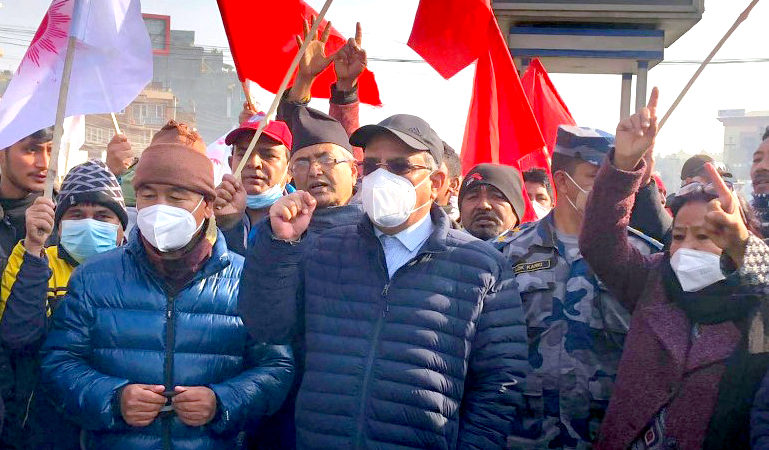 प्रधानमन्त्री ‌ओलीको कदमविरुद्ध अझ सशक्त भएर आन्दोलन गर्ने : प्रचण्ड