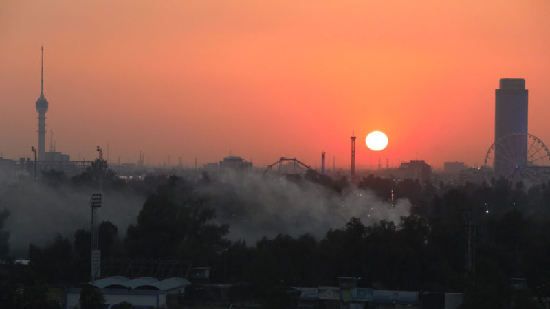 Photo taken on Feb. 13, 2021 shows the sunset in Baghdad, Iraq. (Photo/RSS)