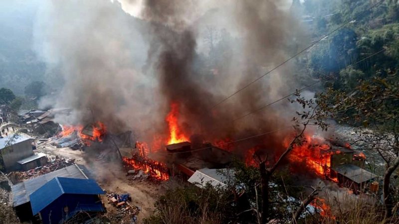 ताप्लेजुङको दोभान बजारमा आगलागीले  ७९ घरपरिवार विस्थापित
