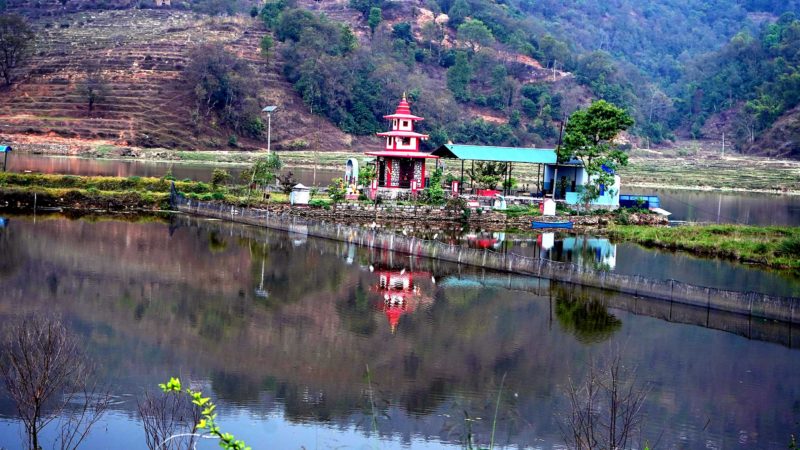 खास्टे र जेष्ठी ताल बाराही मन्दिर पोखरा महानगरपालिका वडा नं २६ स्थित खास्टे ताल र जेष्ठी ताल बाराही मन्दिर । रामसार सूचीमा सूचिकृत यो ताल पर्यटकीय रुपमा महत्वपूर्ण मानिन्छ । तस्बिर सौजन्यः भीमपाणि बराल/रासस