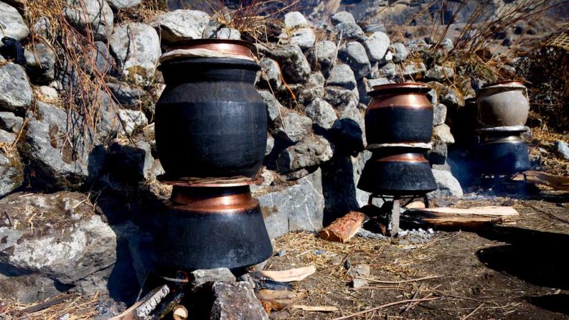 विषाक्त मदिरा पिउँदा चारको मृत्यु, दुई गम्भीर