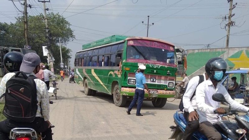 कोरोनाको जोमिख भन्दै मनपरी भाडा