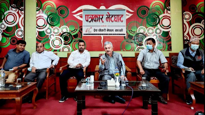 पार्टी फुट गराउनु गलत होः नेता पाण्डे