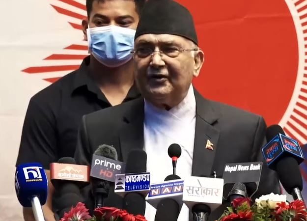 अहिलेको सरकार नायवीद्वारा चलाइएको निमित्त होः अध्यक्ष ओली