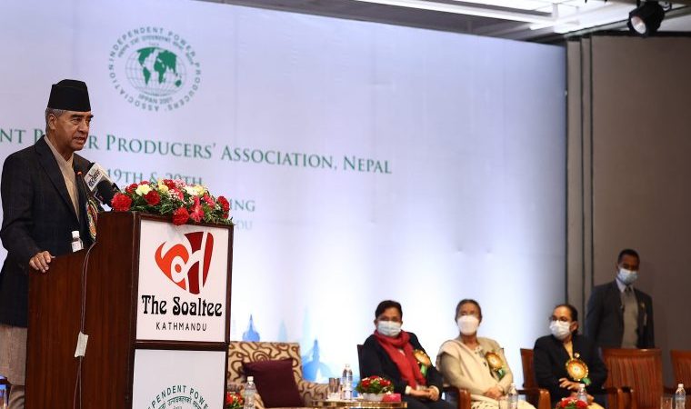 विद्युतीय चुल्हो र विद्युतीय बस सञ्चालनका लागि सरकारले प्रोत्साहन गर्छः प्रधानमन्त्री