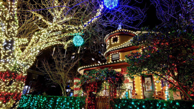 The Rand House, a heritage building, is illuminated with Christmas decorations in Vancouver, Canada, Nov. 26, 2021. (Photo /RSS)