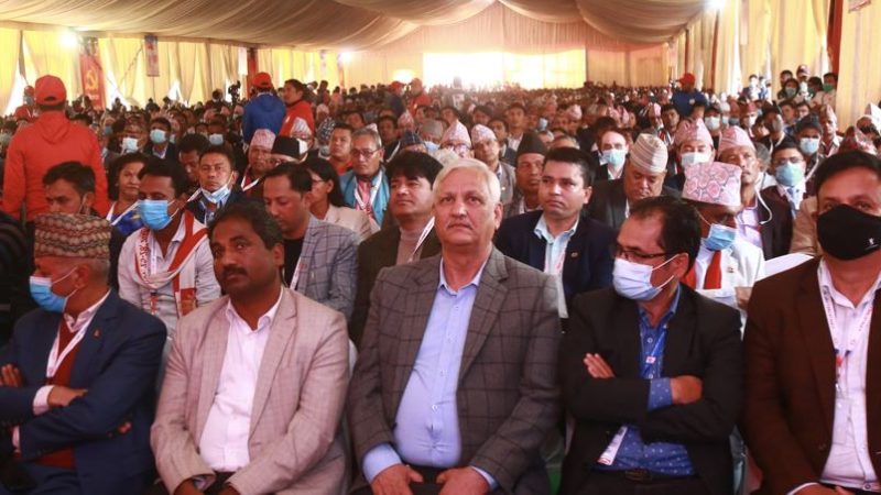 एमाले अध्यक्ष ओलीद्वारा प्रस्तावित पदाधिकारी तथा केन्द्रीय कमिटीको नामावली पेश(सूचीसहित)